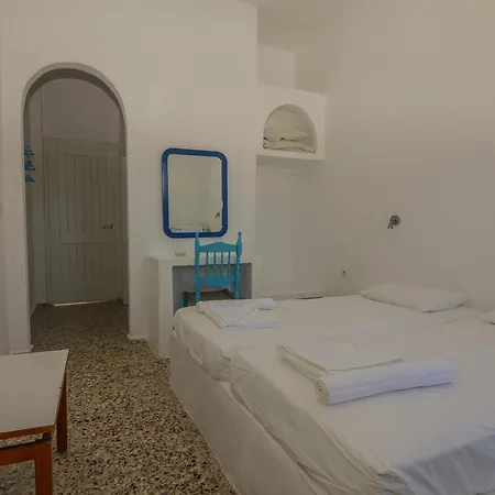 Ios ホテル ミロポタス